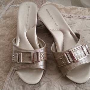 ❤️❤️Bandolino Wedge Sandal Slides NWT❤️❤️